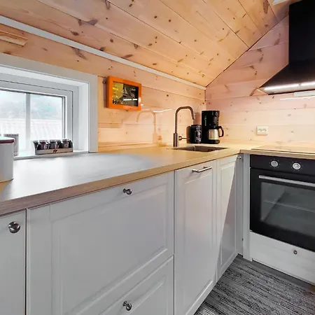 Nyaraló 2 Bedroom Cozy In Finnas *