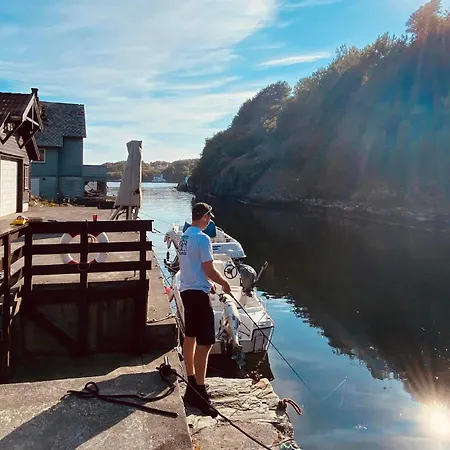 2 Bedroom Cozy In Finnas