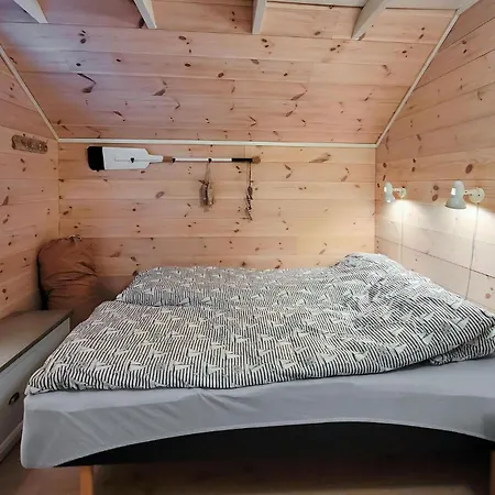 Casa vacanze Stunning In Finnas With Wifi *
