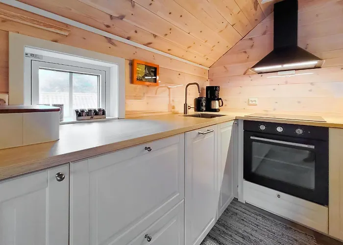 Holiday home 2 Bedroom Cozy In Finnas *